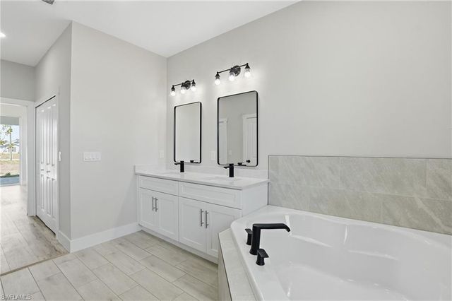 3020 NW 6Th AVE, Cape Coral, FL 33993