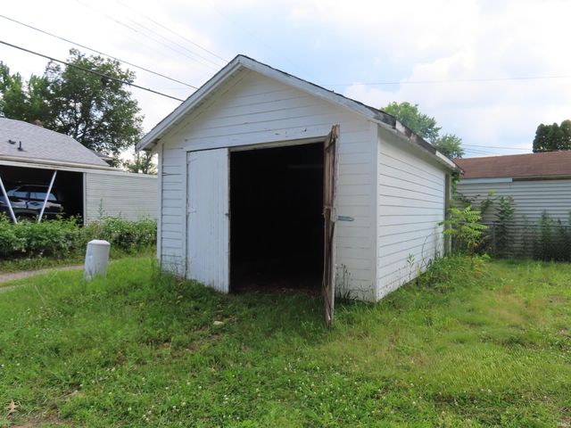 1624 E Fox Street, South Bend, IN 46613