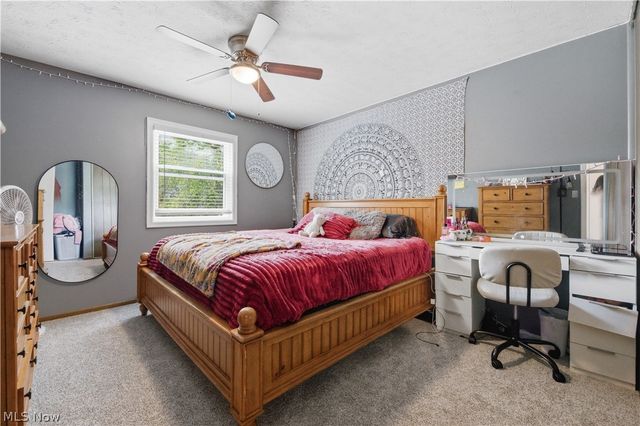 488 Woodlake Drive, Medina, OH 44256