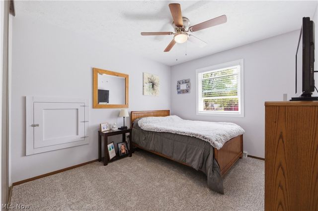 488 Woodlake Drive, Medina, OH 44256
