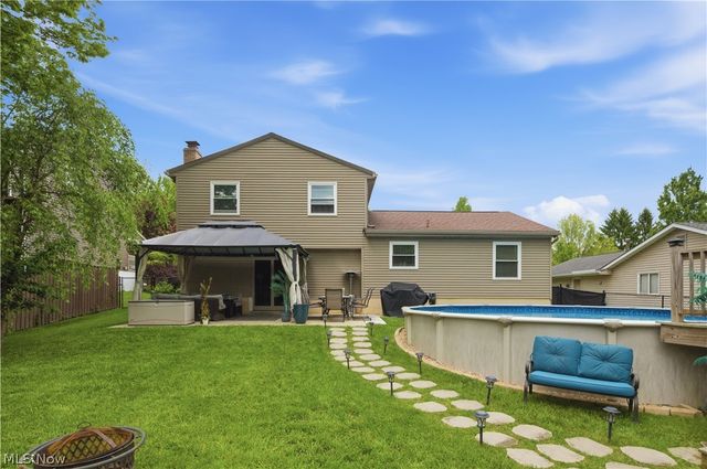 488 Woodlake Drive, Medina, OH 44256