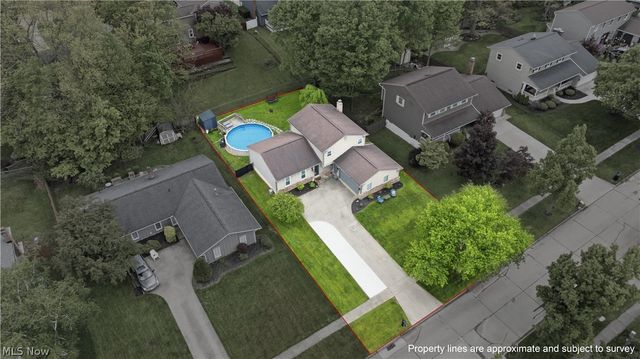 488 Woodlake Drive, Medina, OH 44256