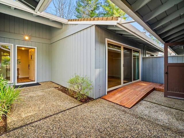 3293 Topaz Ln, Cameron Park, CA 95682