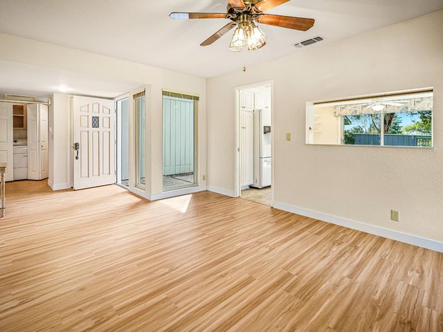 3293 Topaz Ln, Cameron Park, CA 95682