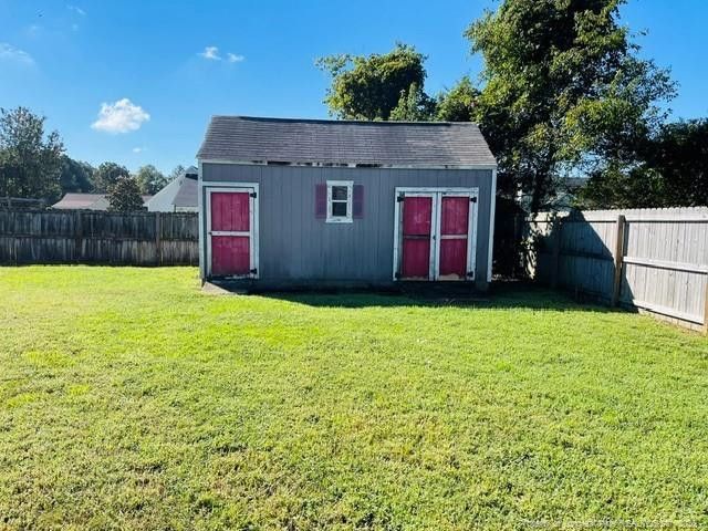 232 Sandy Bottom Lane, Raeford, NC 28376
