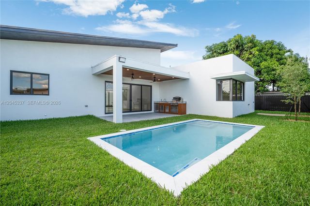 4321 SW 99th Ave, Miami, FL 33165