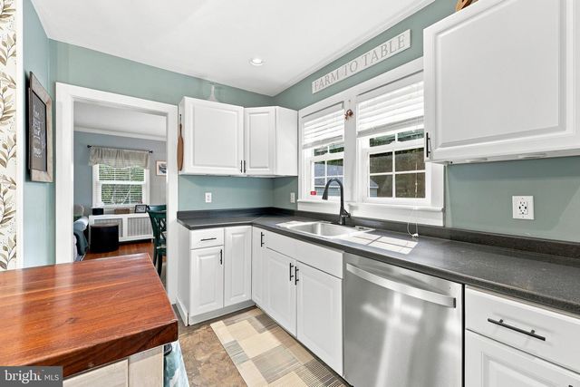 925 GILBERT RD, Cheltenham, PA 19012