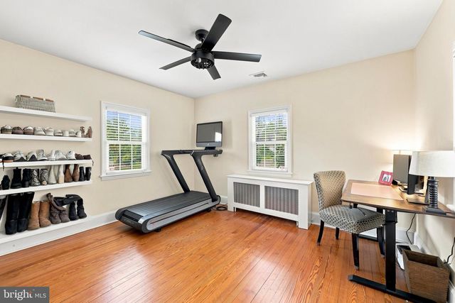 925 GILBERT RD, Cheltenham, PA 19012