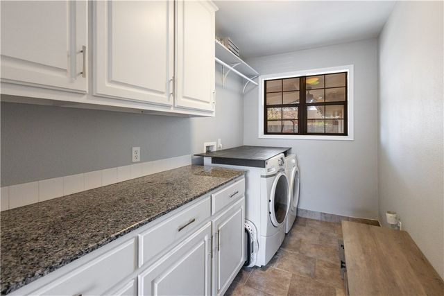 904 Lyndale St, Kingsville, TX 78363