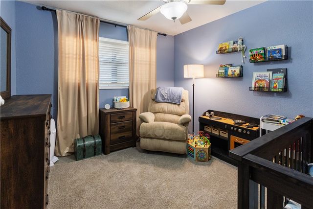 904 Lyndale St, Kingsville, TX 78363