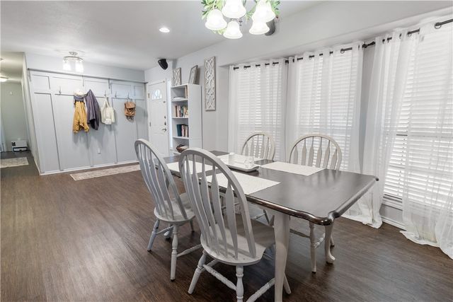 904 Lyndale St, Kingsville, TX 78363