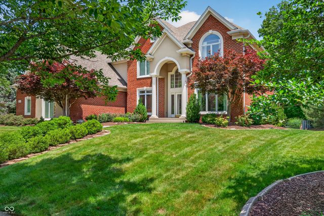 1981 Caledonian Court, Greenwood, IN 46143