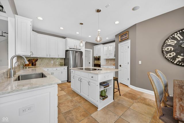 1981 Caledonian Court, Greenwood, IN 46143