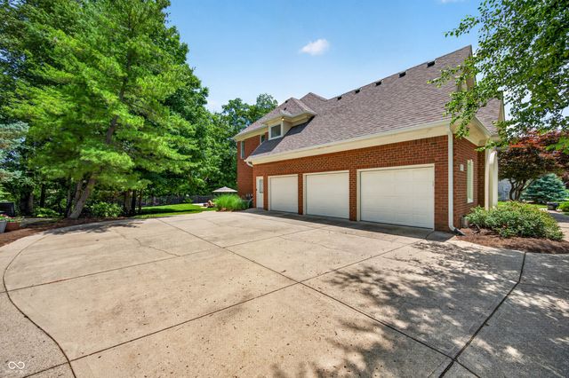1981 Caledonian Court, Greenwood, IN 46143