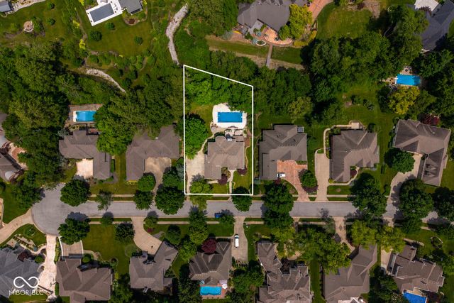 1981 Caledonian Court, Greenwood, IN 46143