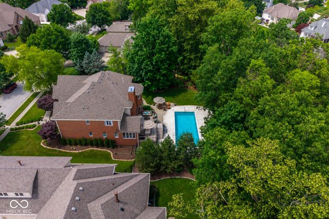1981 Caledonian Court, Greenwood, IN 46143