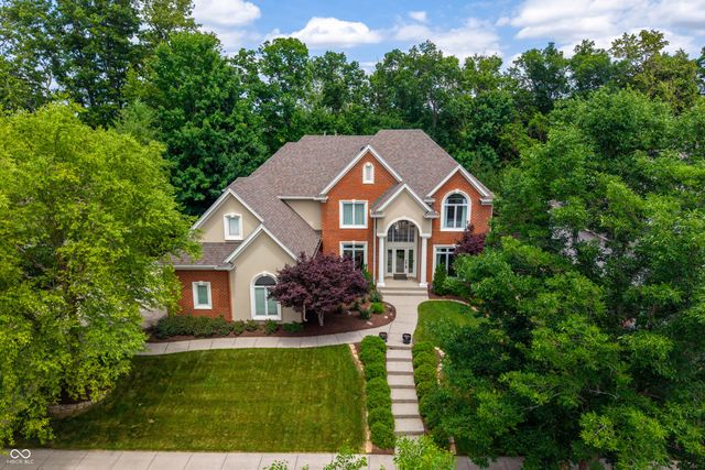 1981 Caledonian Court, Greenwood, IN 46143