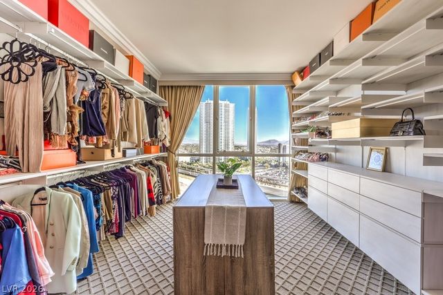 2747 Paradise Road 1601, Las Vegas, NV 89109