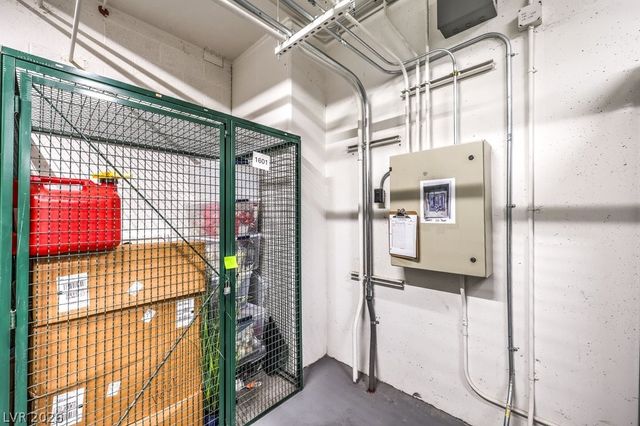 2747 Paradise Road 1601, Las Vegas, NV 89109