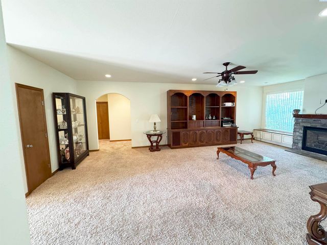 4808 Mariola Lane, Pasco, WA 99301