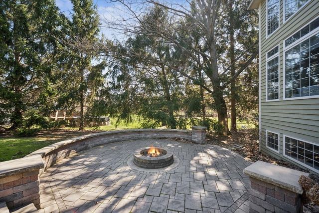 22W155 2nd Street, Glen Ellyn, IL 60137