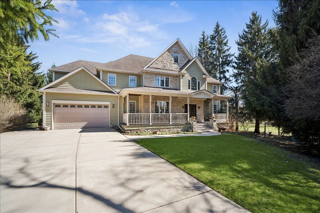 22W155 2nd Street, Glen Ellyn, IL 60137