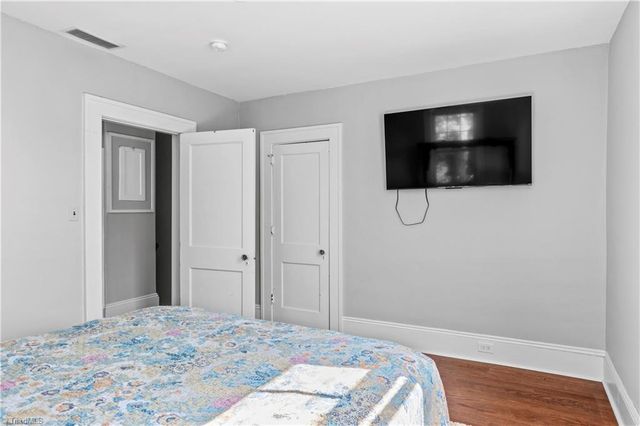 1612 Lynwood Avenue, Winston-salem, NC 27104