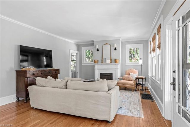 1612 Lynwood Avenue, Winston-salem, NC 27104