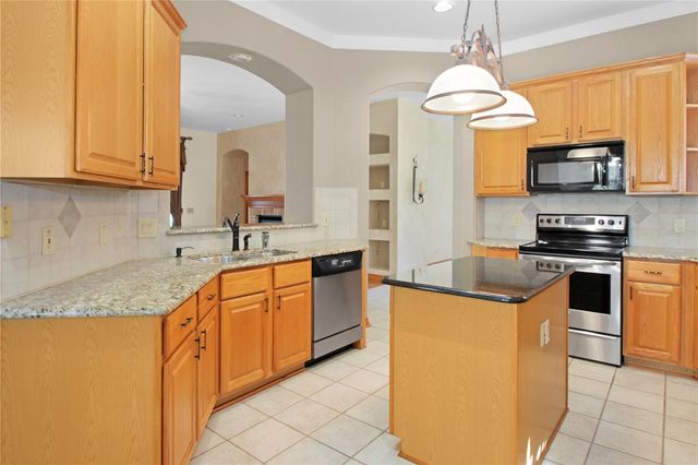 400 INTERLACHEN COURT, Debary, FL 32713