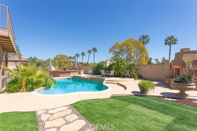 23744 Tatia, Murrieta, CA 92562