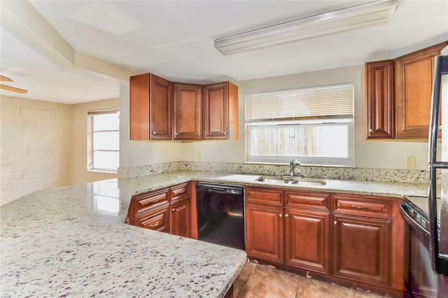 9636 MARK TWAIN LANE, Port Richey, FL 34668