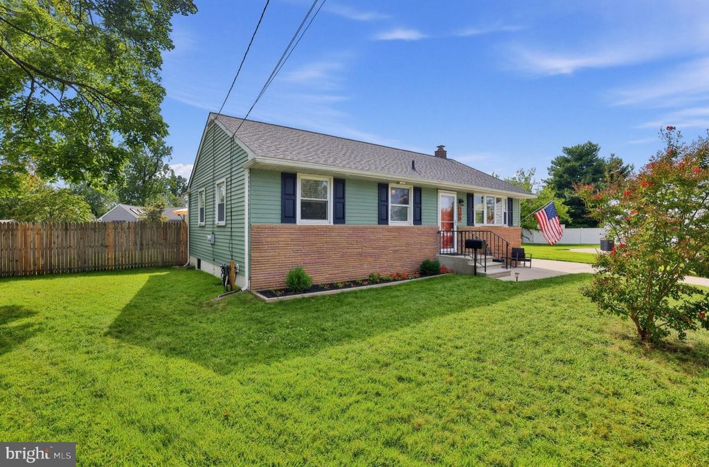 306 VETERANS DR, PALMYRA, NJ 08065 — photo 3