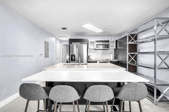 1900 N Bayshore Drive 3610, Miami, FL 33132