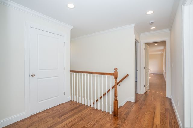 975 High Road, Berlin, CT 06037