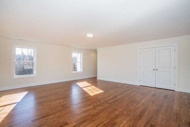 975 High Road, Berlin, CT 06037