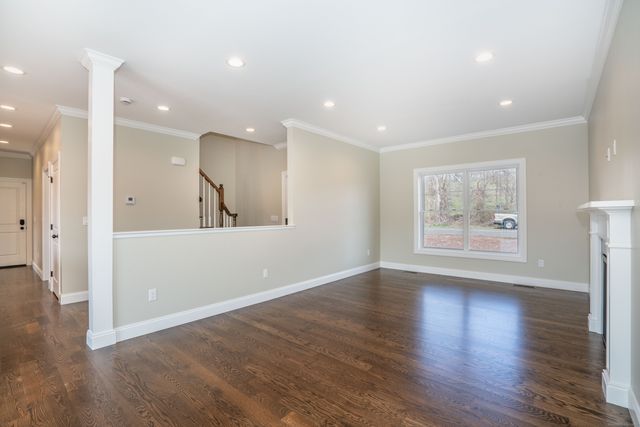 975 High Road, Berlin, CT 06037