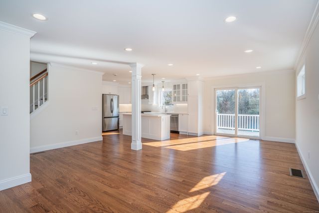 975 High Road, Berlin, CT 06037