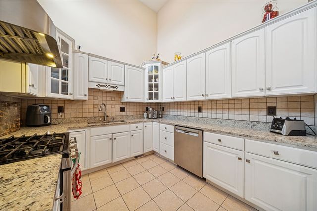 424 Scarletview Ct, Monroeville, PA 15146