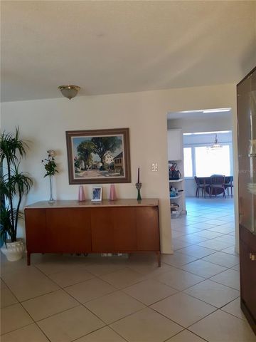 14181 90TH AVENUE, Seminole, FL 33776