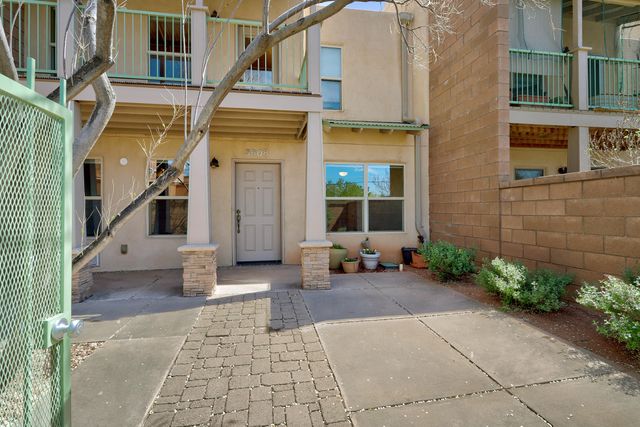 3608 12th Street NW, Albuquerque, NM 87107