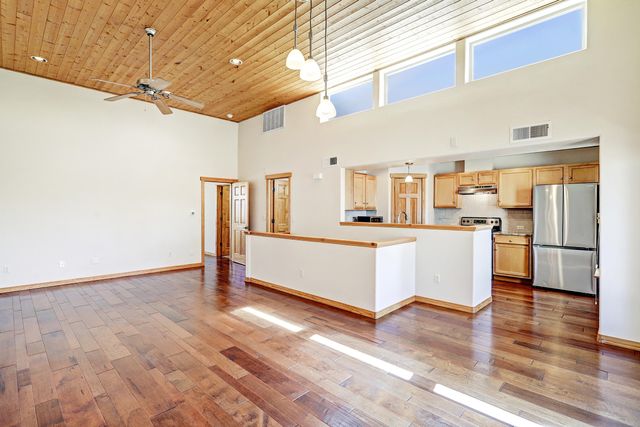 3608 12th Street NW, Albuquerque, NM 87107