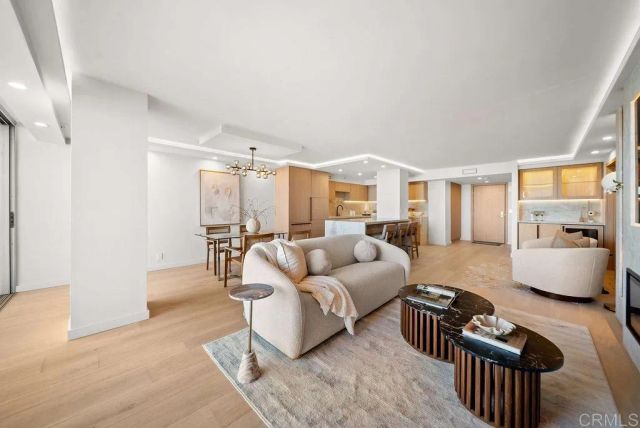 1820 Avenida Del Mundo 506, Coronado, CA 92118