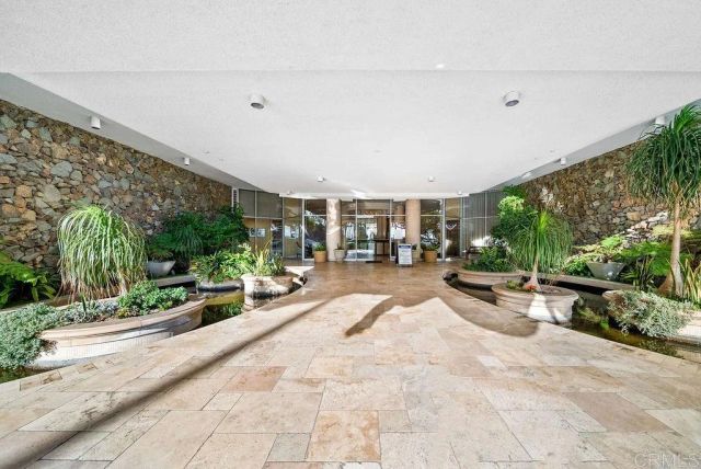 1820 Avenida Del Mundo 506, Coronado, CA 92118
