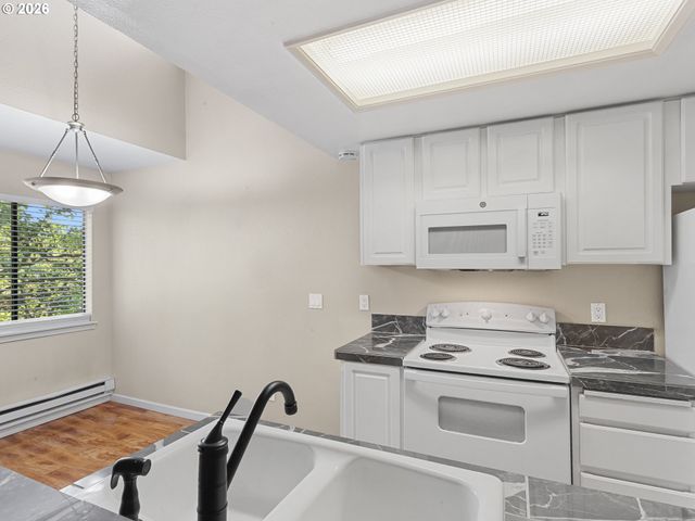 9778 Se TALBERT St, Clackamas, OR 97015