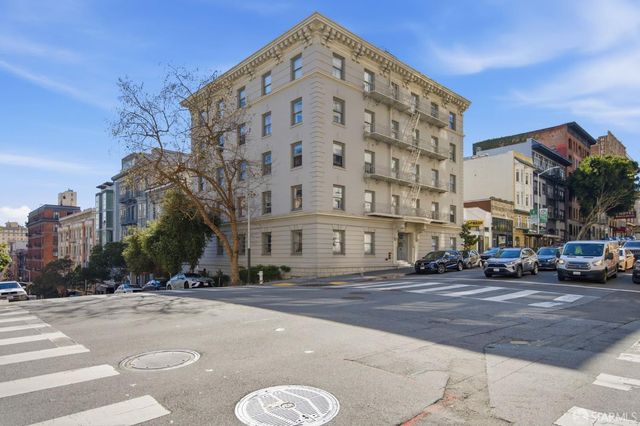 901 Bush Street 103, San Francisco, CA 94109