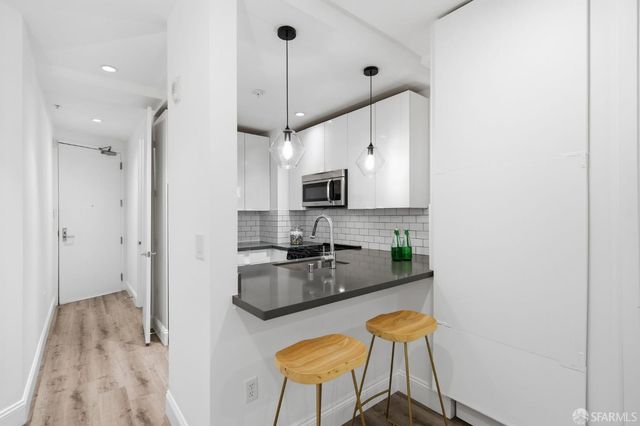 901 Bush Street 103, San Francisco, CA 94109