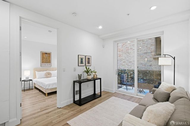 901 Bush Street 103, San Francisco, CA 94109