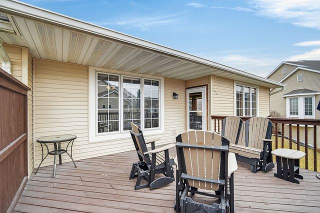 7238 Cody Drive, West Des Moines, IA 50266