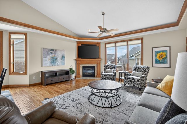 7238 Cody Drive, West Des Moines, IA 50266