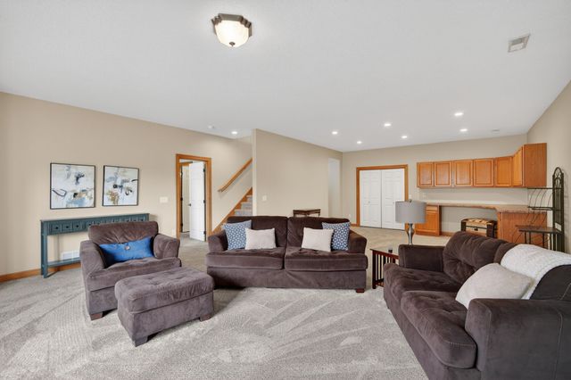 7238 Cody Drive, West Des Moines, IA 50266